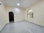 For sale a clean investment building in Asharej with an income of 525,000 : Image 1