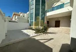 فيلا للاجار في ابوظبي : Image 1