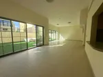 Nad Al Sheba 3 villa for sale : Image 2