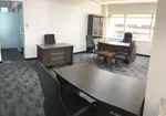 مكتب للإيجار داخل بزنس سنتر في ديره دبي : Image 1
