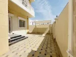 فيلا للإيجار في الحليو 2 : Image 2