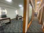 An office for rent, ready for work and suitable for all commercial activities : Image 2