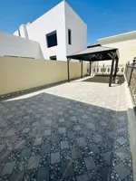 For sale villa in Al Sarooj Al Ain : Image 2