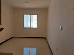 Studio for annual rent : Image 4