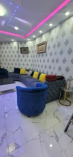شقة فاخرة مفروشة للايجار الشهري : Image 2