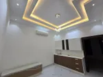 For annual rent, a luxury villa in Al Yasmine, Ajman : Image 2