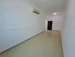 متاح شقه للايجار في بني ياس شرق 11 : Image 3