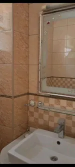 شقةا للإيجار بالقرب من الحديقة الكبيرة : Image 2