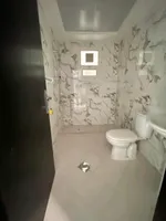 One-bedroom apartment and a hall for annual rent : Image 4
