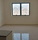 For annual rent, a studio in Nuaimiya, Ajman, next to Al Ain Hotel : Image 4