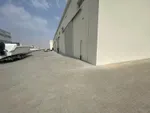 مستودعات ٥٦٠٠ قدم للإيجار في ام القيوين : Image 4