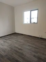 للبيع بناية في منطقة النباعة بإمارة الشارقة تصريح سكني ارضي + 4 طوابق : Image 7