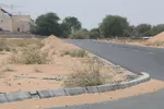 للبيع مباني محلات تجارية على شارع الزبير مباشرة في منطقة الحليو 1   تصريح بناء طابق أرضي + ميزانين : Image 6