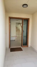 فيلا للايجار خمس غرف واربع حمامات : Image 4