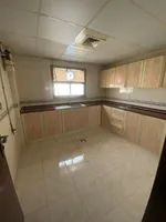 للايجار السنوي شقة غرفتين وصالة في عجمان الصناعية 2 : Image 8