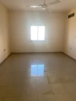 للايجار السنوي شقة غرفتين وصالة في عجمان الصناعية 2 : Image 4