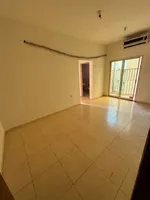 غرفه وصاله للايجار السنوى على كورنيش عجمان 24000 : Image 7