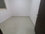 شقة غرفتين وصاله للايجار السنوي بمدينه محمد بن زايد زون 19مقابل الشعبيه مباشر : Image 2