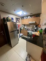 For sale one bedroom, hall and two bathrooms furnished apartment in Ajman Al Nuaimia 2 City Tower : Image 3