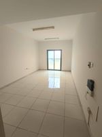 Two bedroom apartment for annual rent and Al Nuaimiya 1 hall directly overlooking the main street in Ajman //Apartment for annual rent, two bedrooms and a hall, Al Nuaimiya 1, with a direct view of the main street in Ajman : Image 4