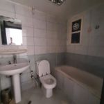 شقه للايجارالسنوي غرفه  وصاله  في الكورنيش اطلاله بحريه العنوان عجمان///Apartment for annual rent, one bedroom and a hall in the Corniche, sea view. Address: Ajman. : Image 2