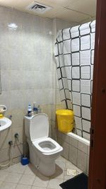 🏢 شقة 3 غرف نوم للبيع مع موقف سيارات 📍 الموقع: عجمان - أبراج اللؤلؤة : Image 3