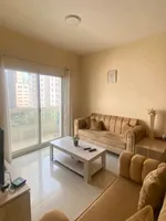 One bedroom apartment and a hall : Image 3