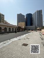 For rent 10 commercial shops, each shop area: 30 square meters, high-end finishing and modern design, parking available in front of the shops : Image 2