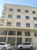 For sale a building in Al Mowaihat, 3 residential and commercial, with a certificate of completion date of 2023 : Image 3