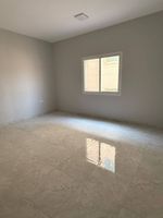 غرفتين وصاله الروضه 2 مع بلكونه 3حمام اول ساكن : Image 4