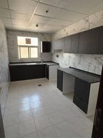 غرفتين وصاله الروضه 2 مع بلكونه 3حمام اول ساكن : Image 8