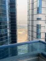 غرفه وصاله باطلاله ممتازه ابراج الفالكون بجوار نستو وبجميع الخدمات : Image 1