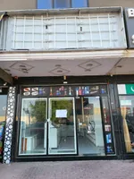 The finest commercial shop for annual rent in the Al Bostan area : Image 1