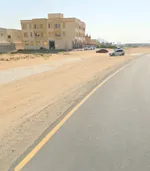 ارض سكني تجاري مقابل سباق الهجن ومستشفي السعودي الالماني المويهات : Image 4