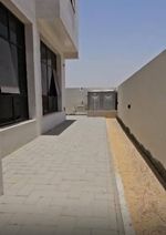 For sale a villa in Sharjah located in Al-Hoshi area in a great location near Al Nouf. Two floors consist of 5 master bedrooms with cabinets on the wall + two halls + two kitchens (preparatory kitchen + large main kitchen), a majlis, a guest bathroom : Image 2