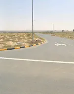 Investment land for buildings in front of Victoria International School : Image 3