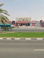 G+8 commercial land next to the Emirates markets opposite the popular Muaither coffee : Image 2