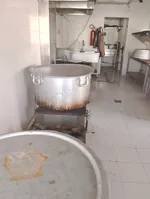 4 shops for rent in Yarmouk, Sharjah. Restaurant equipment available. : Image 7