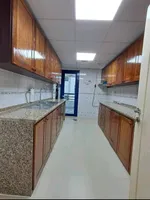 Apartment for rent in Abu Dhabi, Al Muroor Street
It consists of
Two rooms and a very spacious hall with super lux finishing after maintenance
With a large balcony in the kitchen
The master bedroom has large areas
Regular kitchen and 2 regular bathro : Image 5