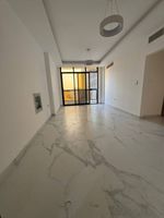 غرفتين وصاله مع بلكونه 2 حمام الجرف 3 اول ساكن بجوار السوق الصينى : Image 1