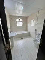 Studios for rent in Between Two Bridges : Image 7