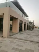 For investment, a restaurant and coffee shop in the port market with a full view of the lake : Image 5