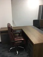 مكتب للإيجار مع ايجارى داخل بزنس سنتر : Image 2