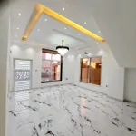 For rent a new villa for the first resident, the corner of two streets is very clean and tidy : Image 3