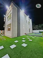 With a private swimming pool, two floors with a central air conditioning stone, modern super deluxe design, close to services, with the possibility of easy bank financing : Image 1