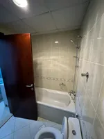 room and hall for rent : Image 5