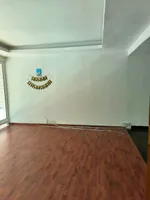 Ground floor and mezzanine shop for rent in Abu Dhabi with an area of 400 meters for a supermarket or ceramic and kitchen showrooms : Image 5