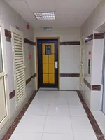 بناية تجارية للبيع : Image 4