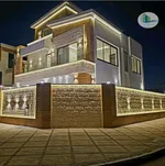 فيلا للبيع بعجمان منطقة الياسمين طابقين وروف زاويه شارعين وجهه حجر على شارع جار مباشرة مع امكانية التمويل البنكي الميسر : Image 1