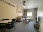 Apartments and studios for monthly rent : Image 3